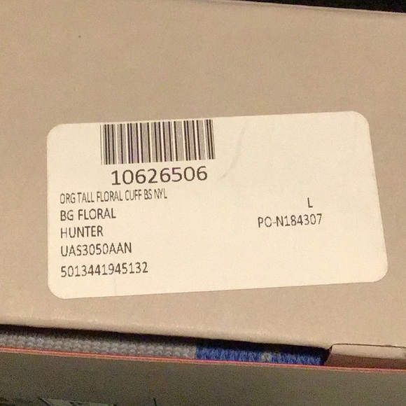 Final sale price❗️ New Hunter Douglas grey blue floral boot socks original tall - Picture 3 of 3